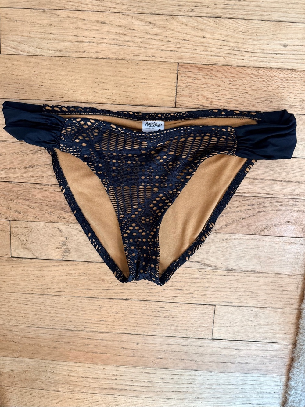 Mossimo L Black Crochet Bikini Bottom Ruched Sides Boho Swim Bottoms